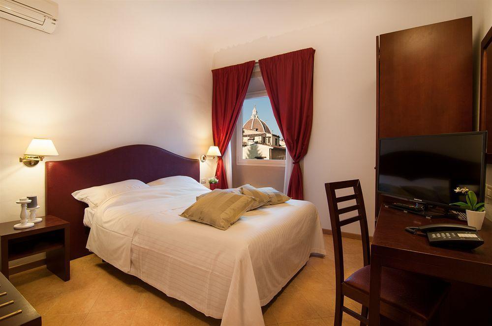 Hotel Cardinal Of Florence - Recommended For Ages 25 To 55 Exterior foto